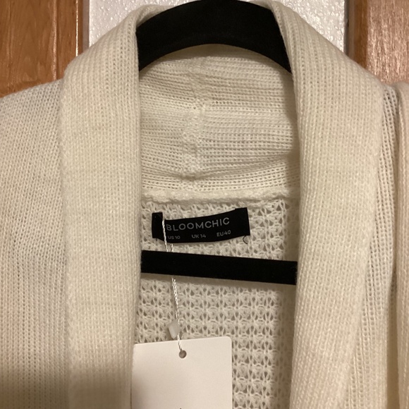 Bloomchic open cardigan, cream, taupe, & black, size 10, NWT - Picture 3 of 9